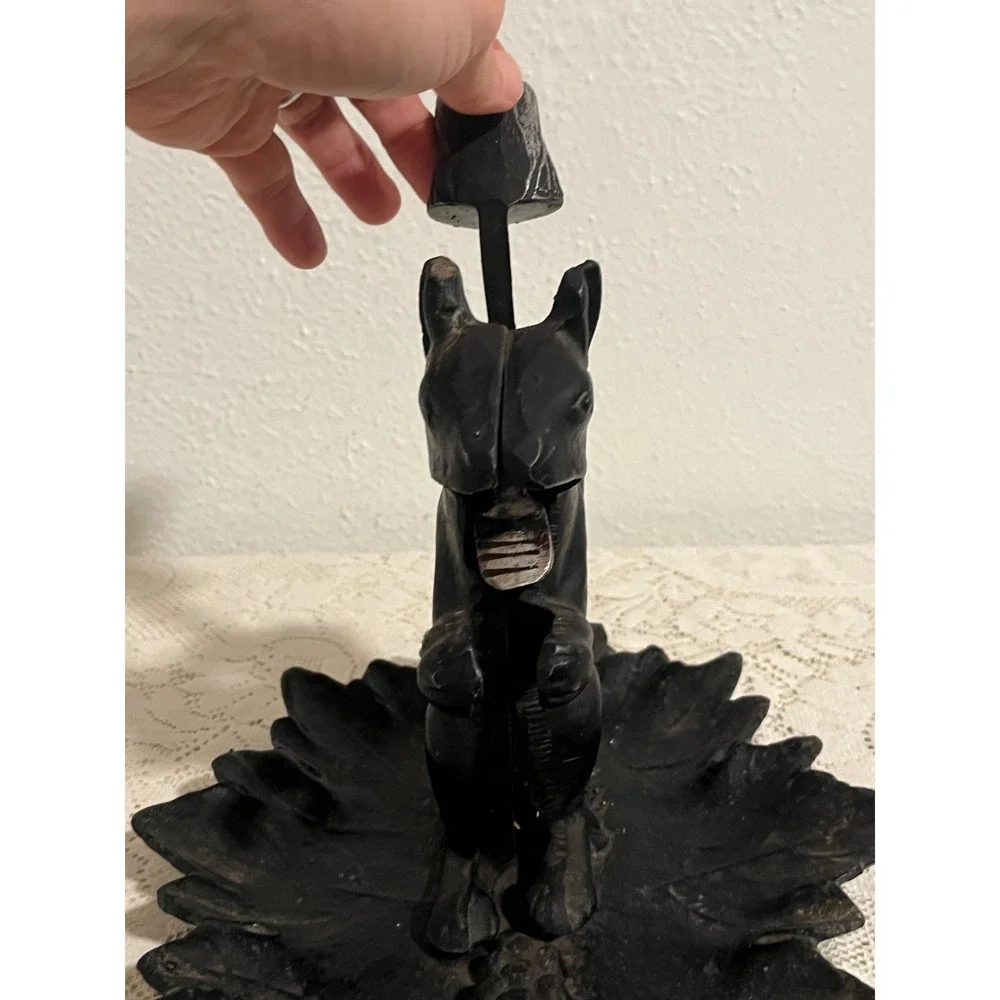 Vintage Cast Iron Squirrel Nutcracker on Leaf Base Rustic Black Metal Decor